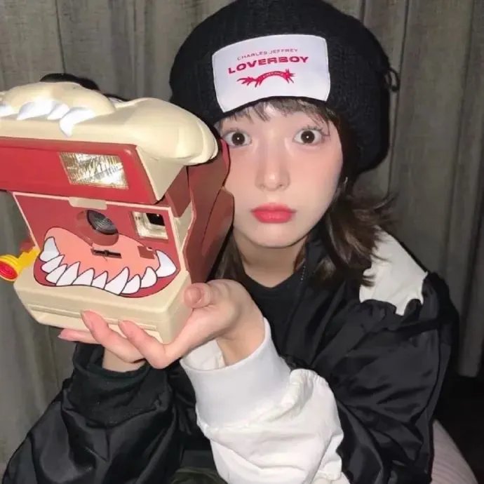 飞行艳使